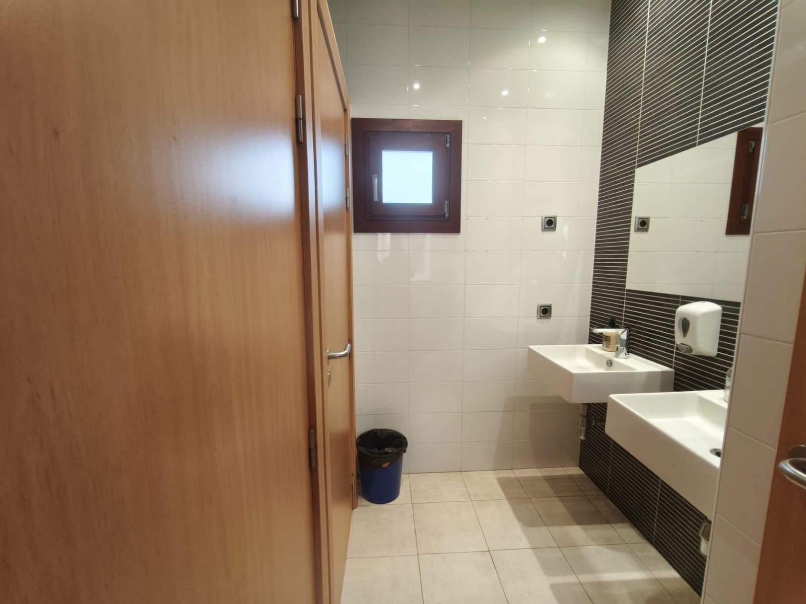 2 bedroom Office for rent in Palma de Mallorca - € 1,200 (Ref: 10022990)