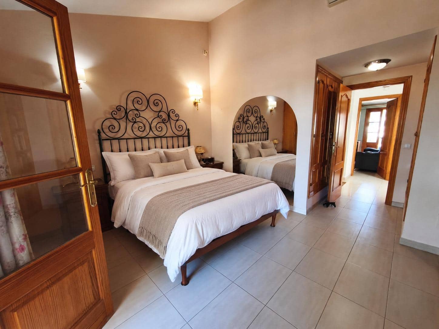 3 soverom Rekkehus til salgs i Palma de Mallorca med svømmebasseng garasje - € 849 000 (Ref: 10139844)