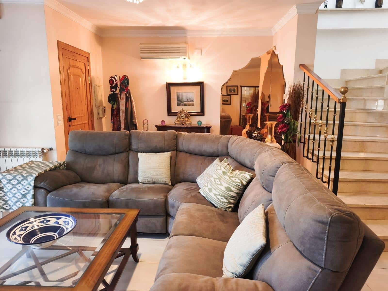 3 soverom Rekkehus til salgs i Palma de Mallorca med svømmebasseng garasje - € 849 000 (Ref: 10139844)