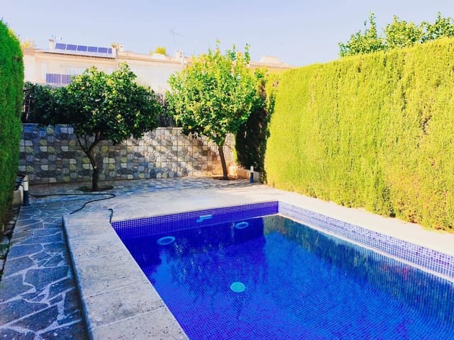 3 soverom Rekkehus til salgs i Palma de Mallorca med svømmebasseng garasje - € 849 000 (Ref: 10139844)