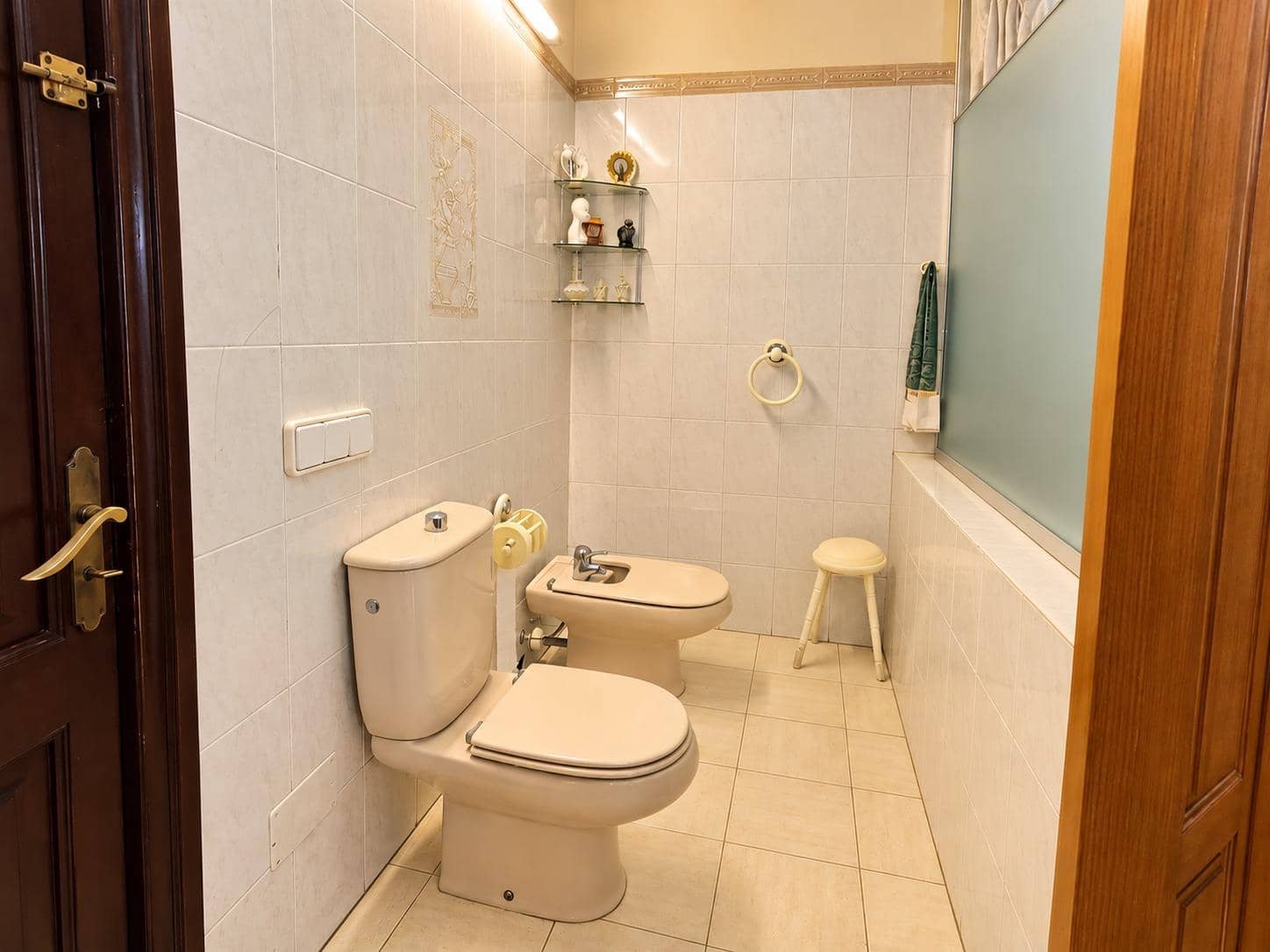 4 soveværelse Villa til salg i Palma de Mallorca med swimmingpool garage - € 700.000 (Ref: 10165173)