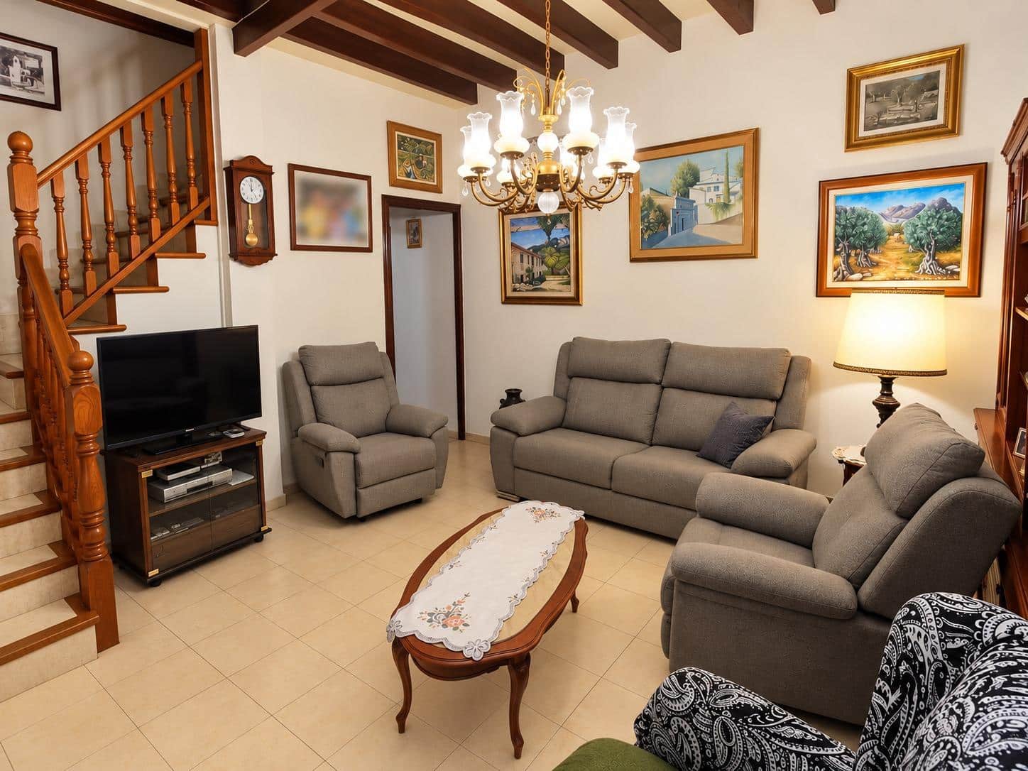4 soveværelse Villa til salg i Palma de Mallorca med swimmingpool garage - € 700.000 (Ref: 10165173)