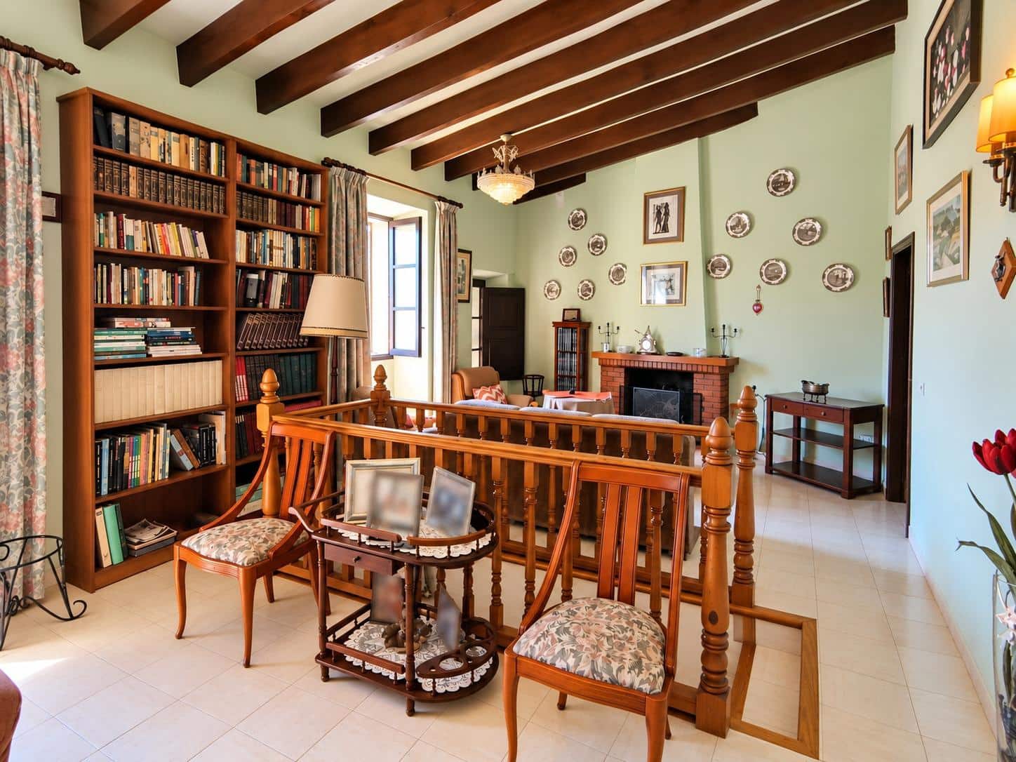 4 soveværelse Villa til salg i Palma de Mallorca med swimmingpool garage - € 700.000 (Ref: 10165173)