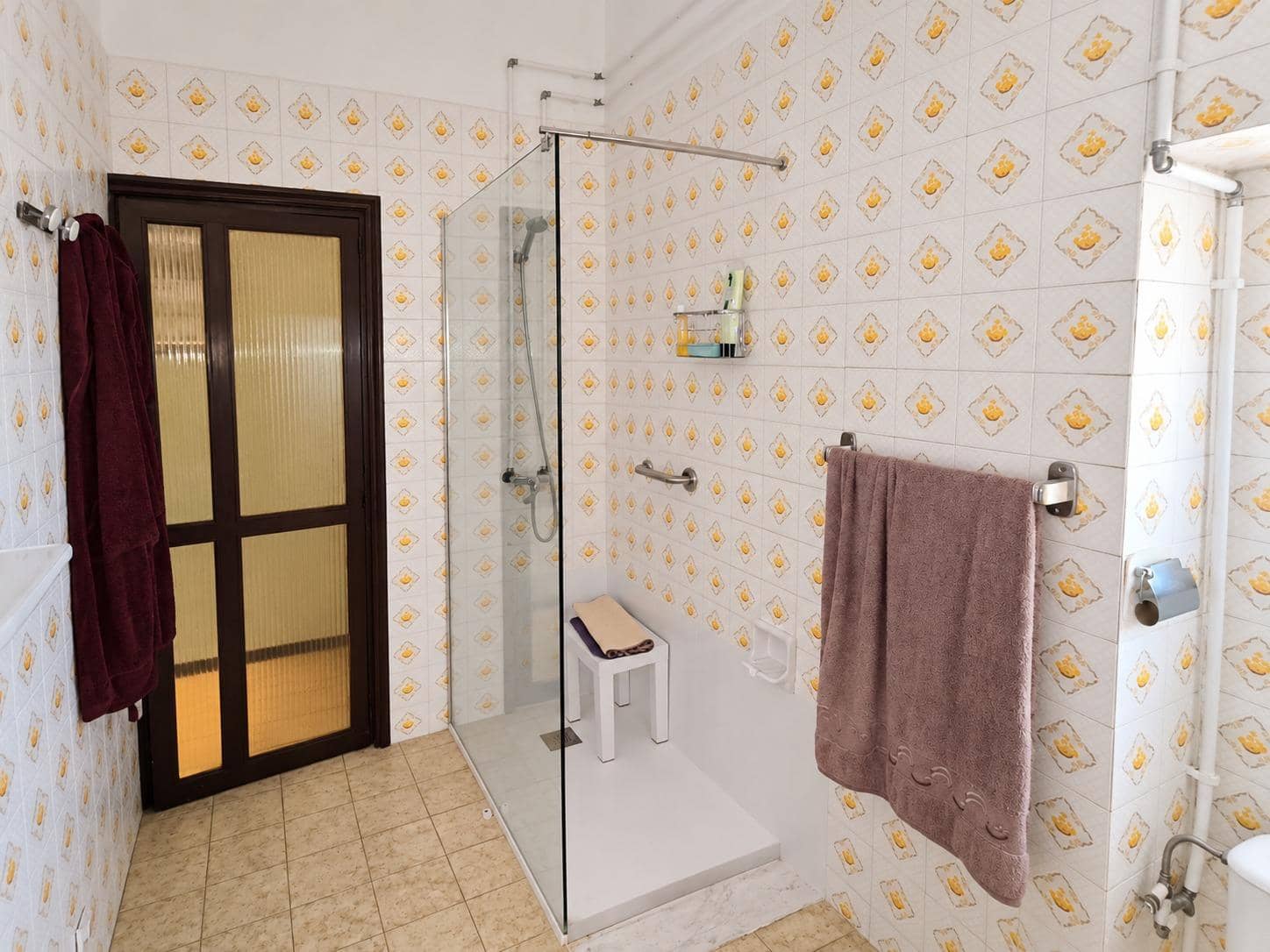 4 soveværelse Villa til salg i Palma de Mallorca med swimmingpool garage - € 700.000 (Ref: 10165173)