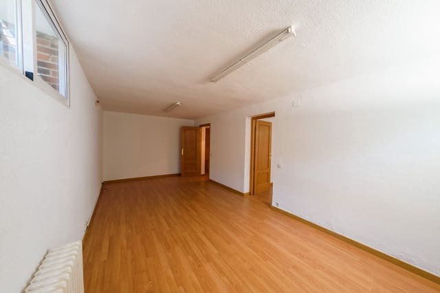 1 sovrum Lägenhet att hyra i Las Rozas de Madrid med pool garage - 1 650 € (Ref: 10024388)