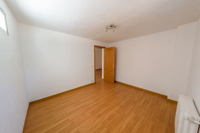 1 sovrum Lägenhet att hyra i Las Rozas de Madrid med pool garage - 1 650 € (Ref: 10024388)