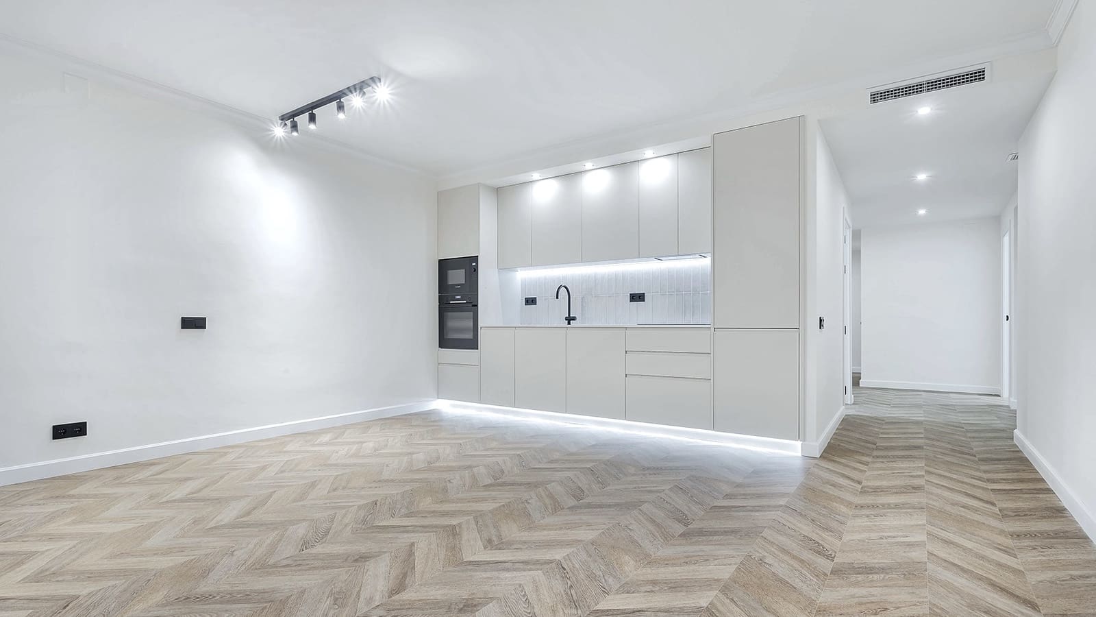 3 makuuhuone Asunto myytävänä paikassa Barcelona kaupunki - 549 000 € (Ref: 10027593)