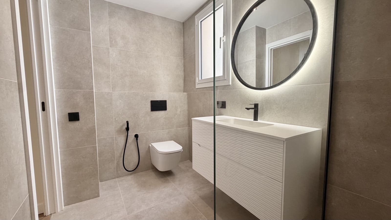 3 makuuhuone Asunto myytävänä paikassa Barcelona kaupunki - 549 000 € (Ref: 10027593)