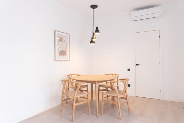 Piso de 3 habitaciones en Esplugues de Llobregat en venta - 349.000 € (Ref: 10094638)