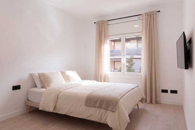 Piso de 3 habitaciones en Esplugues de Llobregat en venta - 349.000 € (Ref: 10094638)