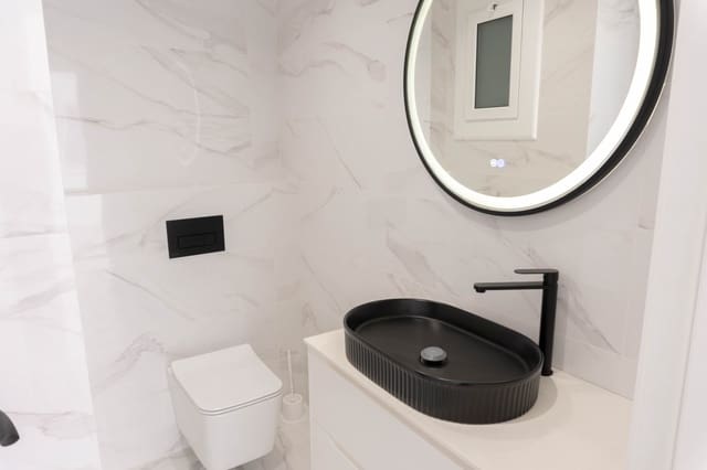 Piso de 3 habitaciones en Esplugues de Llobregat en venta - 349.000 € (Ref: 10094638)