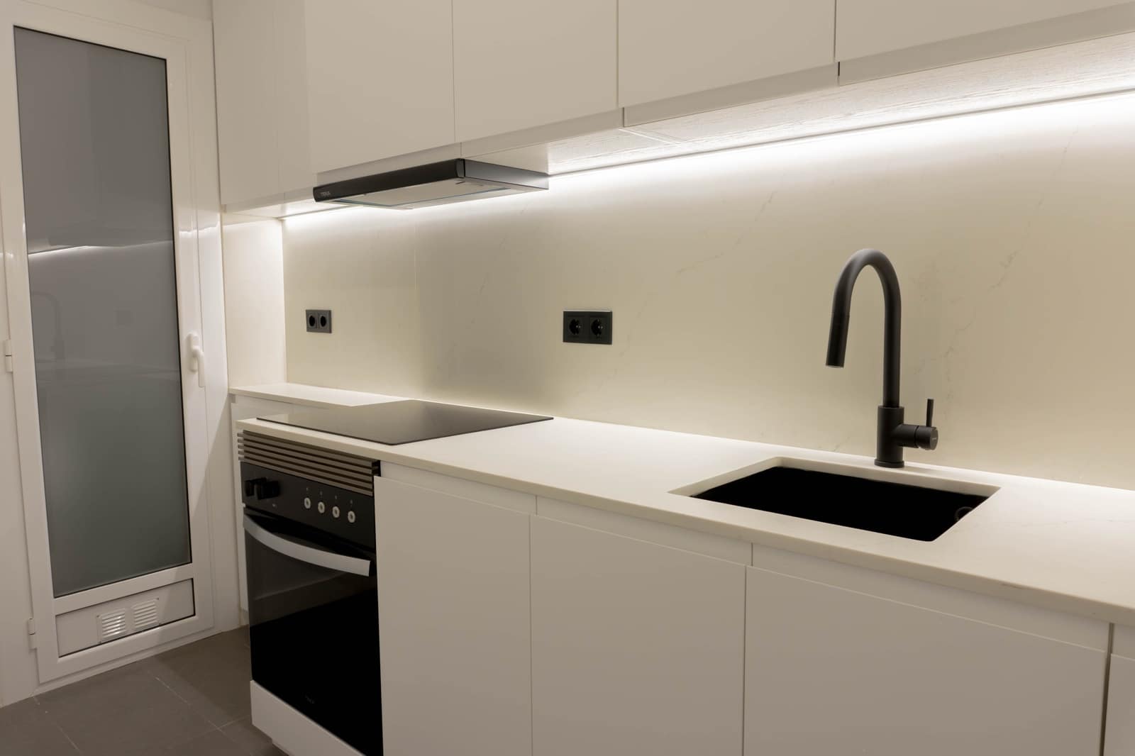 Piso de 3 habitaciones en Esplugues de Llobregat en venta - 349.000 € (Ref: 10094638)