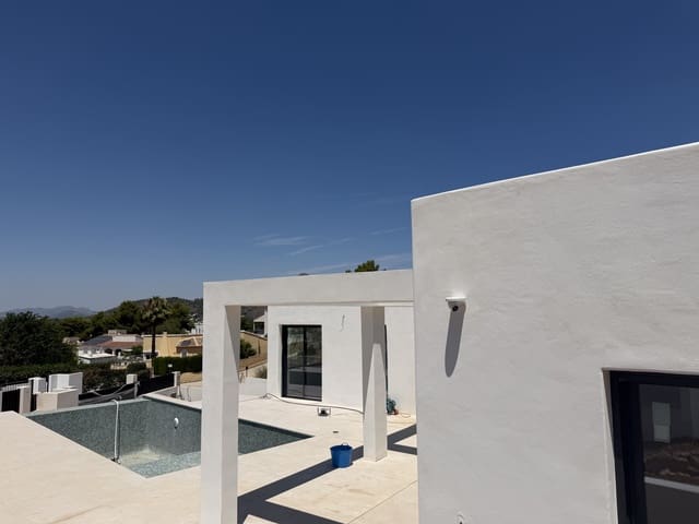 Chalet de 4 habitaciones en Montgó - Ermita, Javea / Xàbia en venta con piscina - 1.495.000 € (Ref: 10019765)