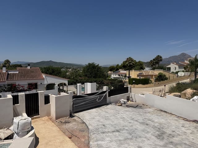 Chalet de 4 habitaciones en Montgó - Ermita, Javea / Xàbia en venta con piscina - 1.495.000 € (Ref: 10019765)