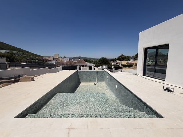 Chalet de 4 habitaciones en Montgó - Ermita, Javea / Xàbia en venta con piscina - 1.495.000 € (Ref: 10019765)