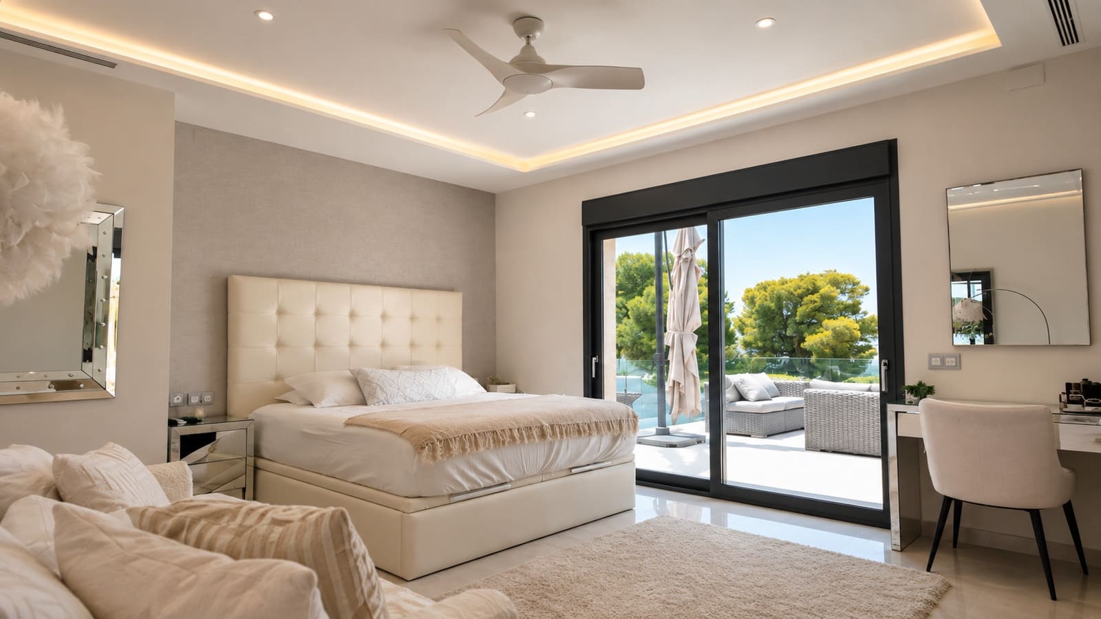 Chalet de 4 habitaciones en Javea / Xàbia en venta con piscina - 1.950.000 € (Ref: 10019766)