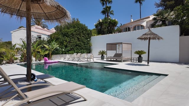 Chalet de 4 habitaciones en Montgó - Ermita, Javea / Xàbia en venta con piscina - 1.950.000 € (Ref: 10019766)
