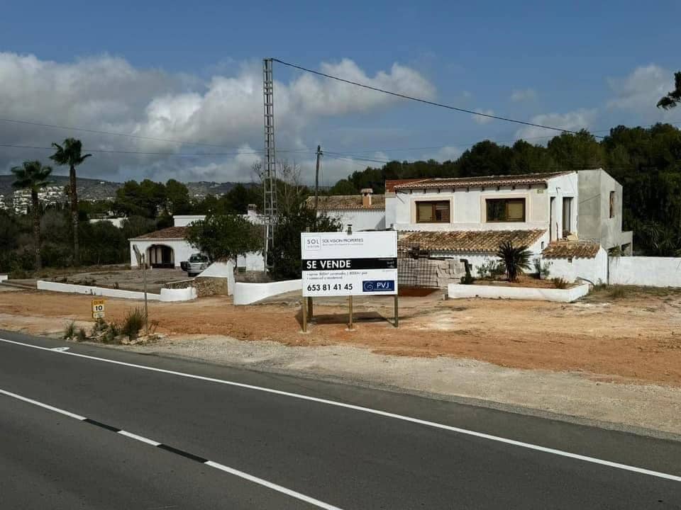 Commerciale in vendita in Javea / Xabia con piscina garage - 1.050.000 € (Rif: 10019769)