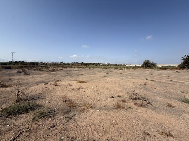 Undeveloped Land for sale in Alicante / Alacant city - € 100,000 (Ref: 10019771)