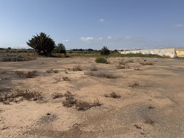 Undeveloped Land for sale in Alicante / Alacant city - € 100,000 (Ref: 10019771)