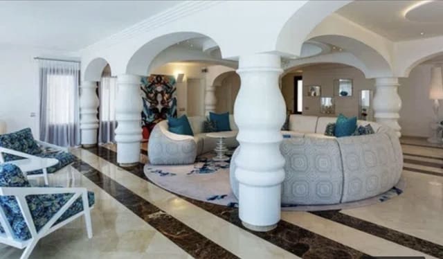 10 slaapkamer Villa te koop in Montgó - Ermita, Javea / Xàbia met zwembad garage - € 7.850.000 (Ref: 10019773)