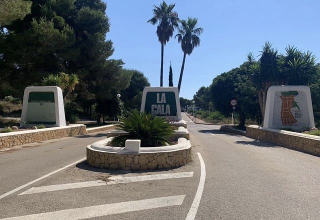 Tontti myytävänä paikassa Montgó - Ermita, Javea / Xàbia - 350 000 € (Ref: 10019776)