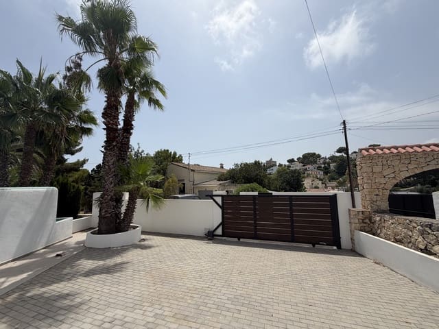4 makuuhuone Huvila myytävänä paikassa Pinar del Advocat - Cometa, Teulada-Moraira mukana uima-altaan - 1 500 000 € (Ref: 10019777)