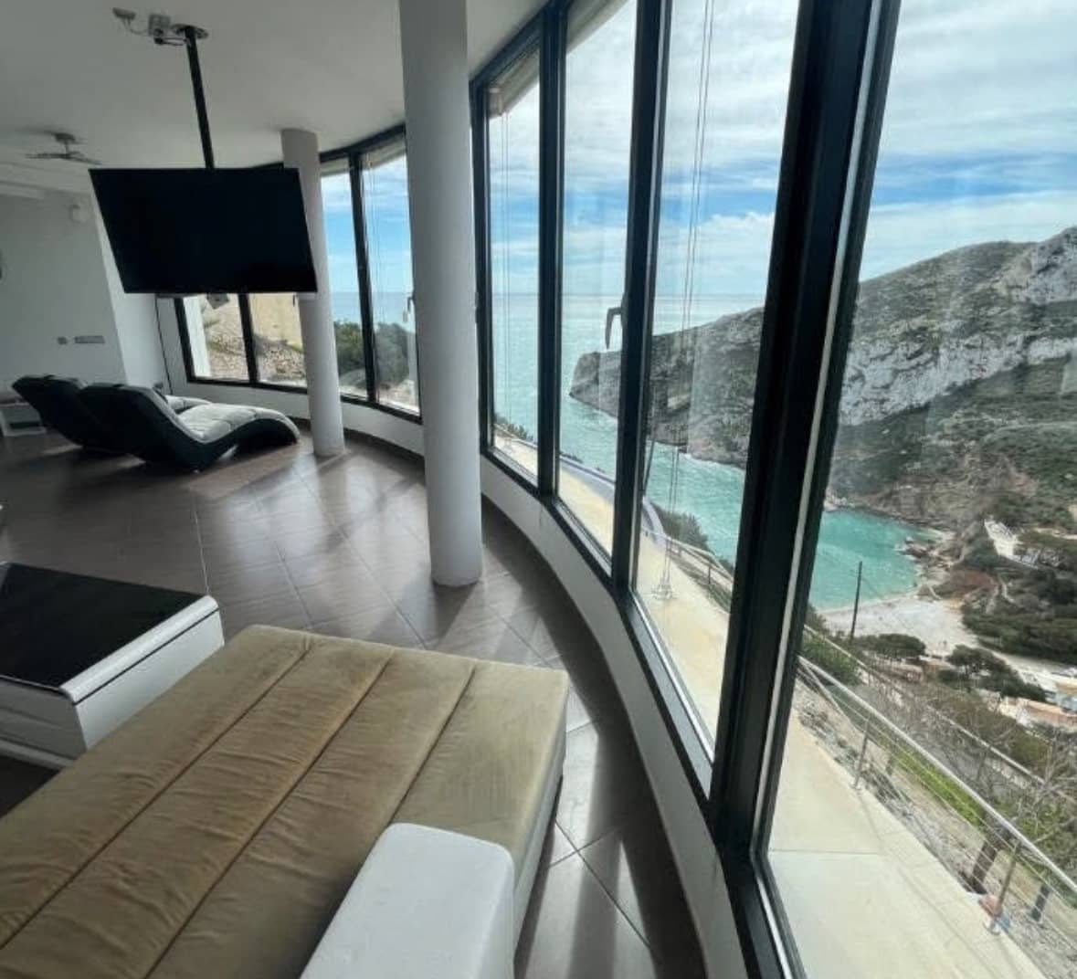 Chalet de 4 habitaciones en Javea / Xàbia en venta - 2.499.000 € (Ref: 10019780)