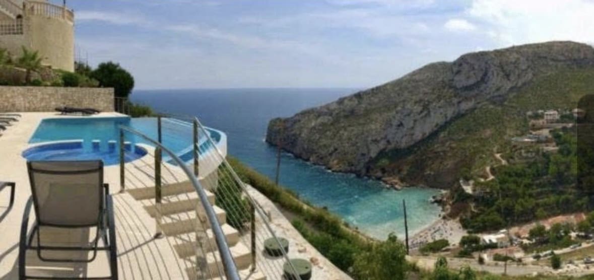 Chalet de 4 habitaciones en Javea / Xàbia en venta - 2.499.000 € (Ref: 10019780)
