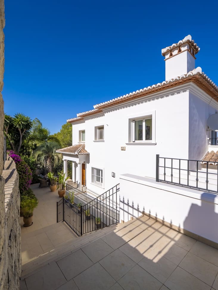 Chalet de 4 habitaciones en Javea / Xàbia en venta con piscina garaje - 1.400.000 € (Ref: 10019841)