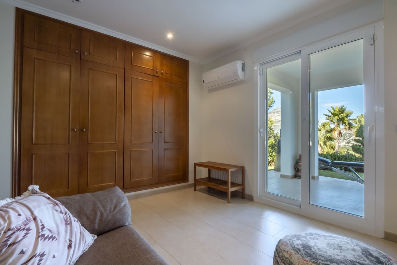 Chalet de 4 habitaciones en Javea / Xàbia en venta con piscina garaje - 1.400.000 € (Ref: 10019841)