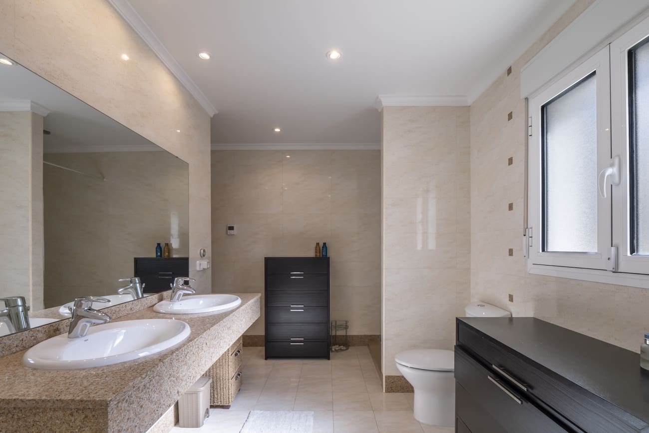 Chalet de 4 habitaciones en Javea / Xàbia en venta con piscina garaje - 1.400.000 € (Ref: 10019841)