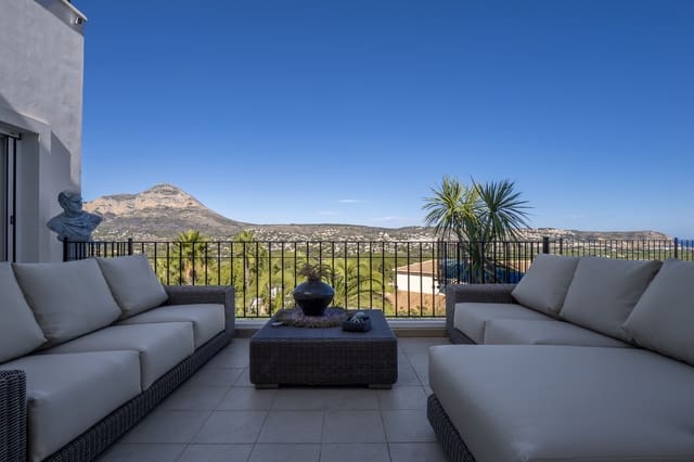Chalet de 4 habitaciones en Montgó - Ermita, Javea / Xàbia en venta con piscina garaje - 1.400.000 € (Ref: 10019841)