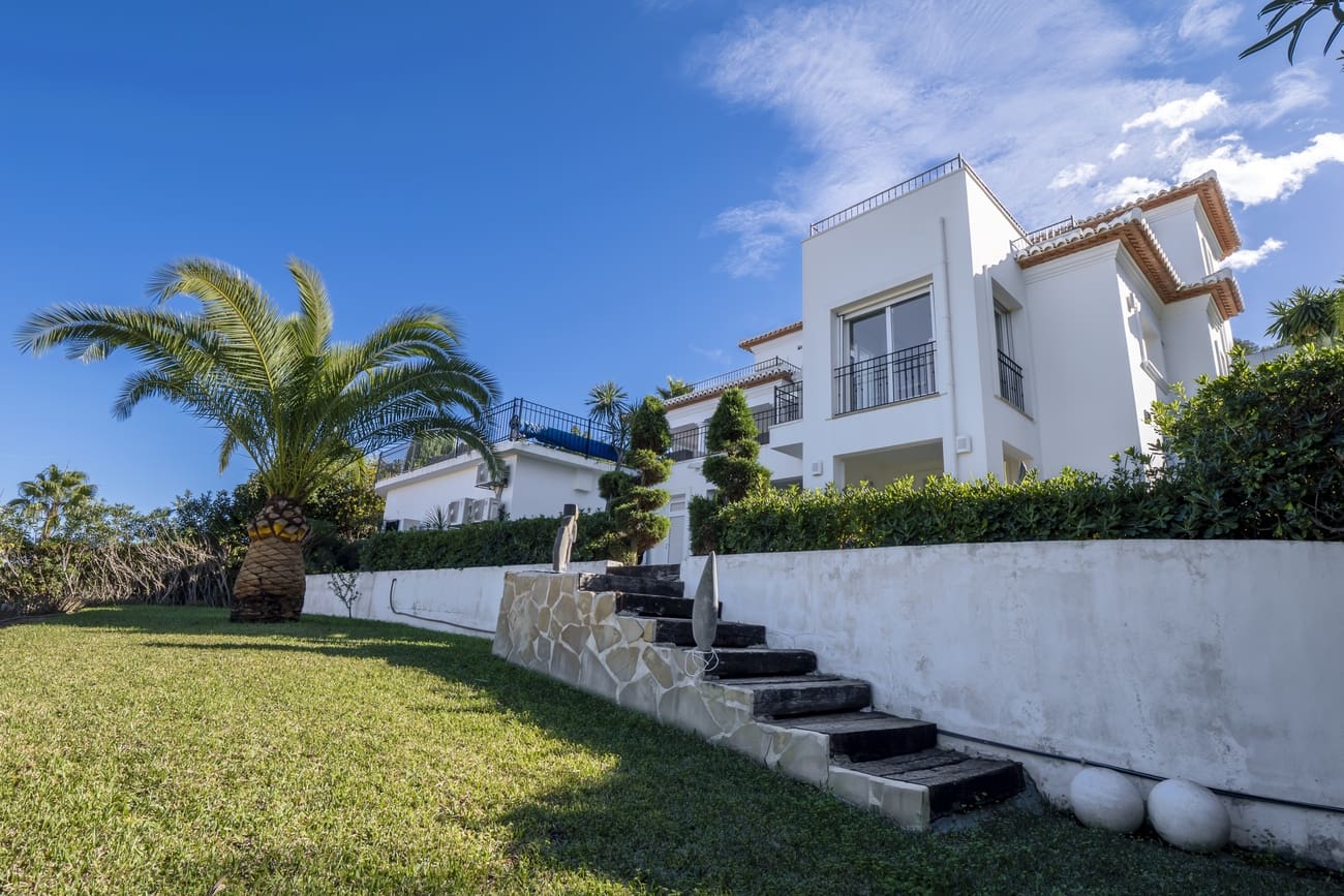 Chalet de 4 habitaciones en Javea / Xàbia en venta con piscina garaje - 1.400.000 € (Ref: 10019841)