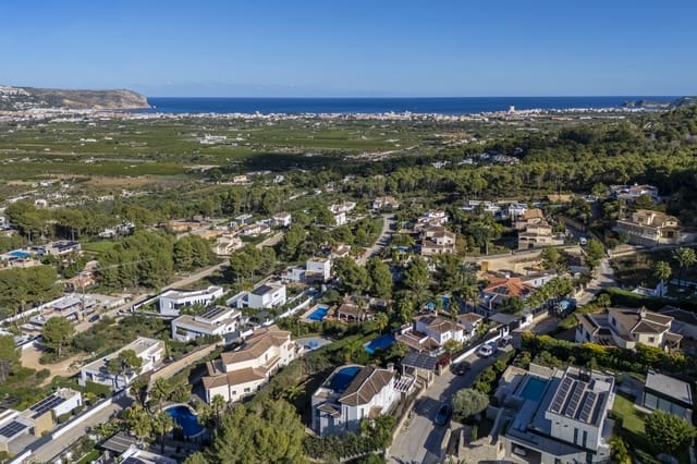 Chalet de 4 habitaciones en Montgó - Ermita, Javea / Xàbia en venta con piscina garaje - 1.400.000 € (Ref: 10019841)