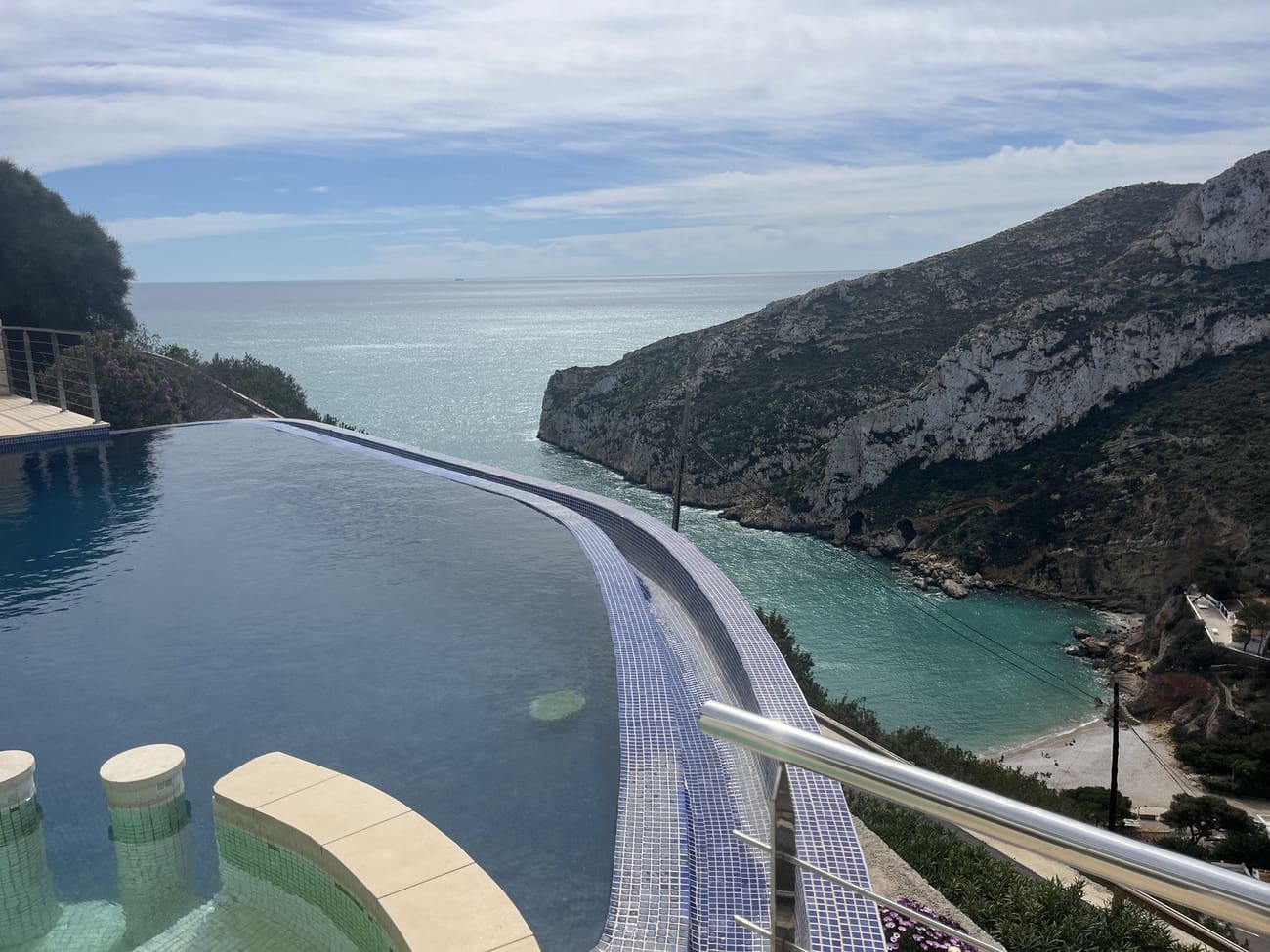 4 sypialnia Willa na sprzedaż w Javea / Xabia z basenem garażem - 2 495 000 € (Ref: 10019842)
