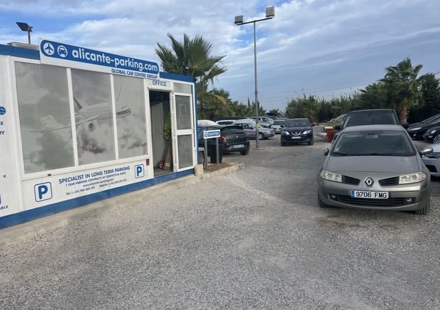 Erhverv til salg i Alicante by - € 1.080.000 (Ref: 10020016)
