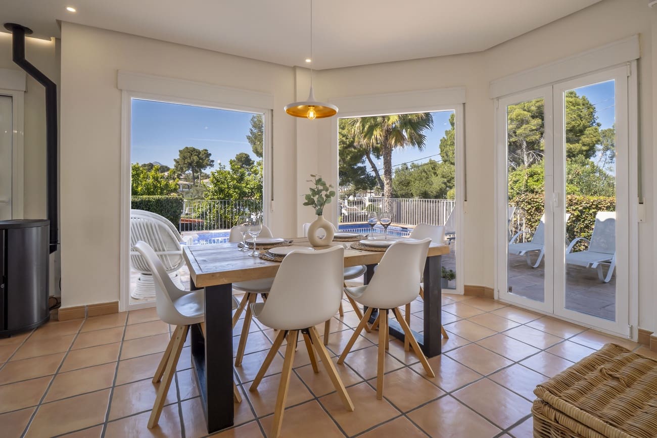 5 chambre Villa/Maison à vendre à Javea / Xabia avec piscine garage - 995 000 € (Ref: 10024421)