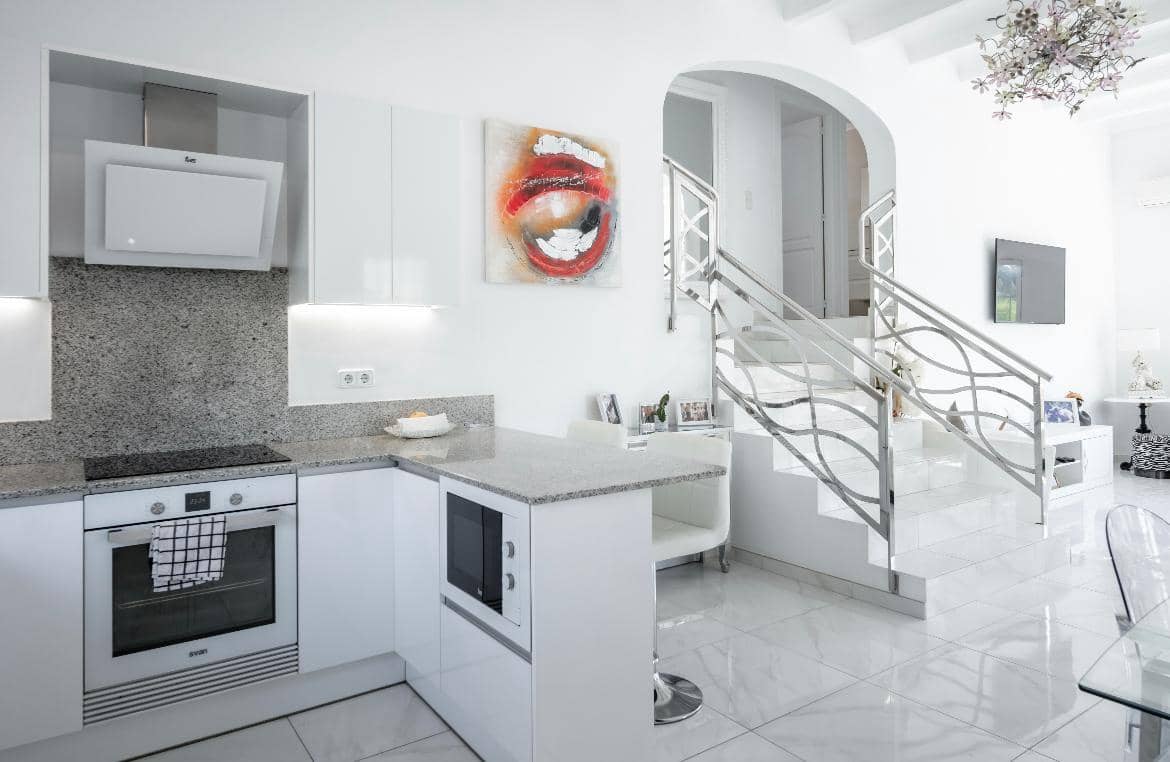 3 sypialnia Willa na sprzedaż w Javea / Xabia z basenem - 1 125 000 € (Ref: 10085027)
