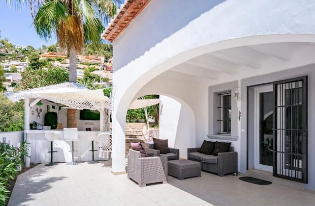 Chalet de 3 habitaciones en Montgó - Ermita, Javea / Xàbia en venta con piscina - 1.125.000 € (Ref: 10085027)