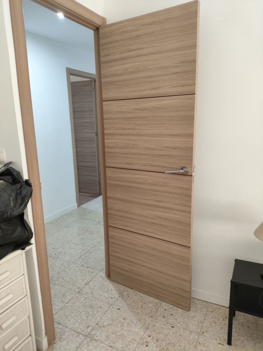 Chalet de 5 habitaciones en Torrent en venta con piscina garaje - 245.000 € (Ref: 10027556)