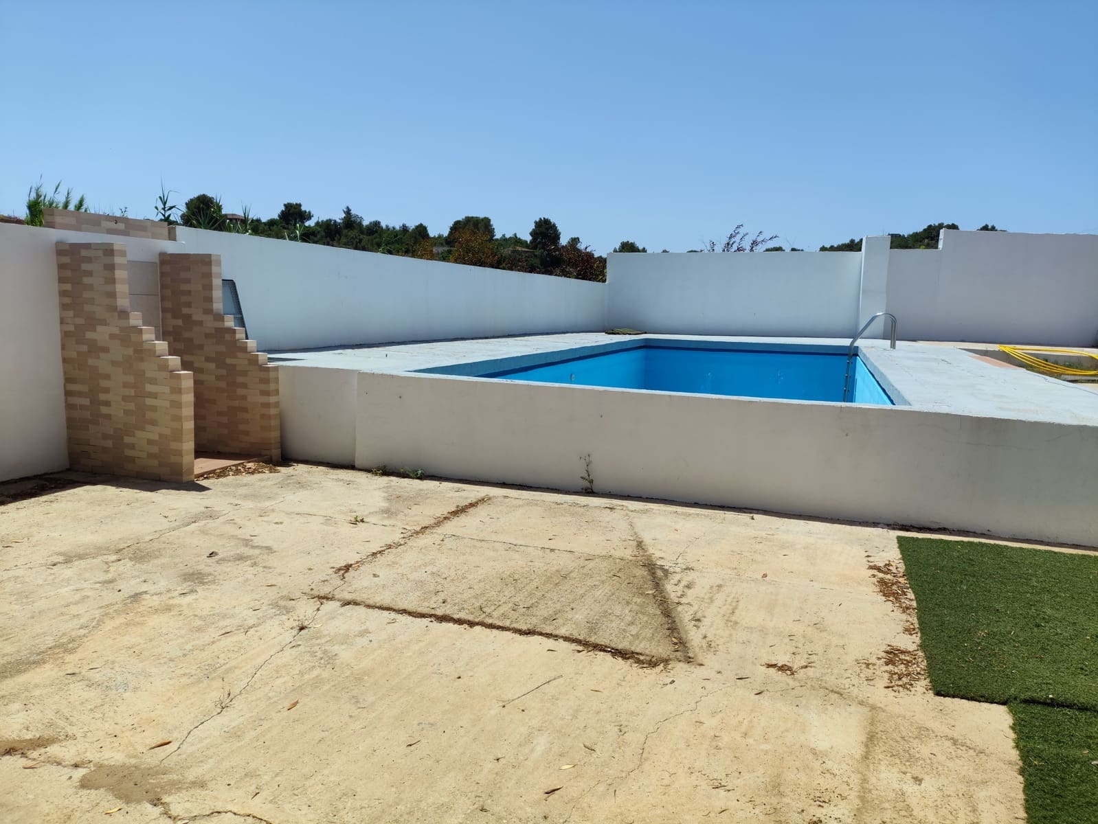 Chalet de 5 habitaciones en Torrent en venta con piscina garaje - 245.000 € (Ref: 10027556)