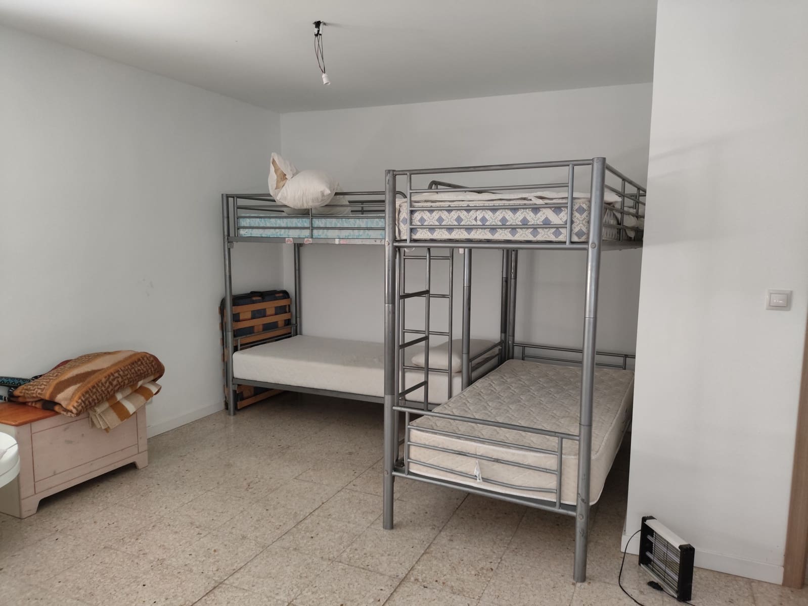 Chalet de 5 habitaciones en Torrent en venta con piscina garaje - 245.000 € (Ref: 10027556)