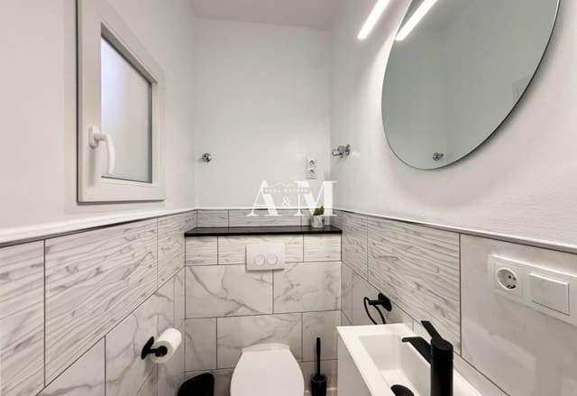 2 sypialnia Dom do wynajęcia w El Chaparral - La Siesta - La Torreta, Torrevieja z basenem garażem - 1 200 € (Ref: 10095377)