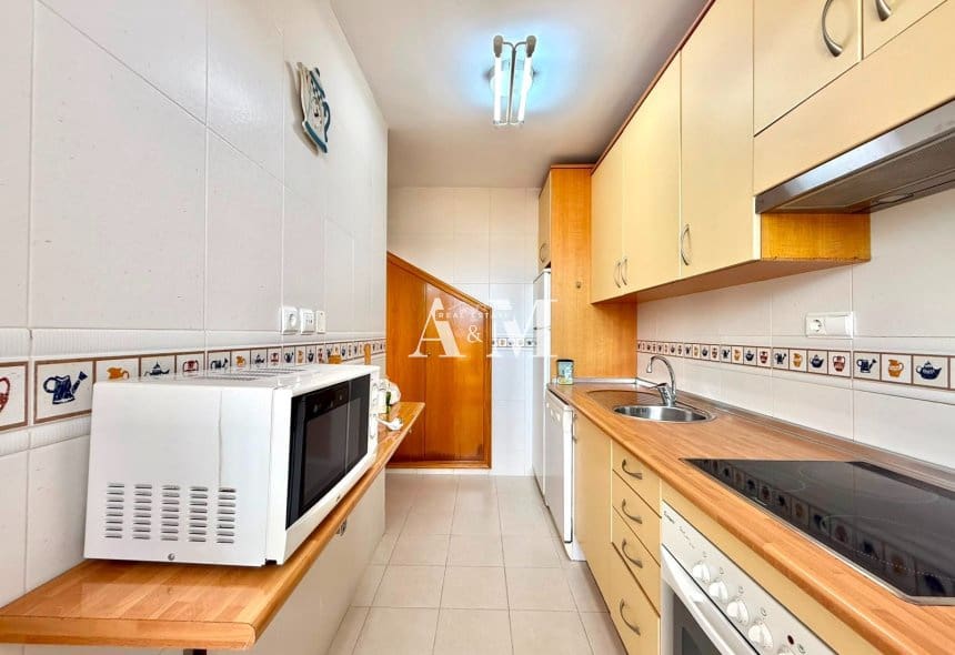 Apartamento Playa de 2 habitaciones en Dehesa de Campoamor en alquiler con piscina garaje - 800 € (Ref: 10095378)
