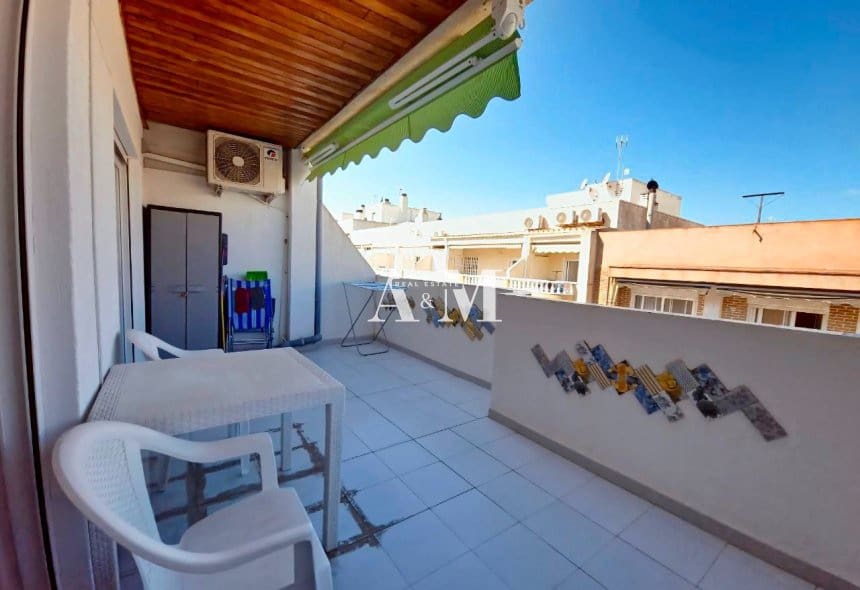 1 Zimmer Penthouse zu verkaufen in Torrevieja - 140.000 € (Ref: 10095381)
