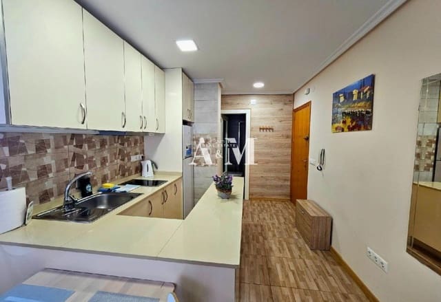 1 Zimmer Penthouse zu verkaufen in Playa de los Locos, Torrevieja - 140.000 € (Ref: 10095381)