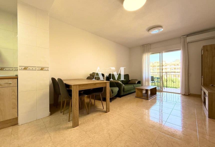 1 slaapkamer Appartement te huur in Almoradi met zwembad - € 600 (Ref: 10095383)