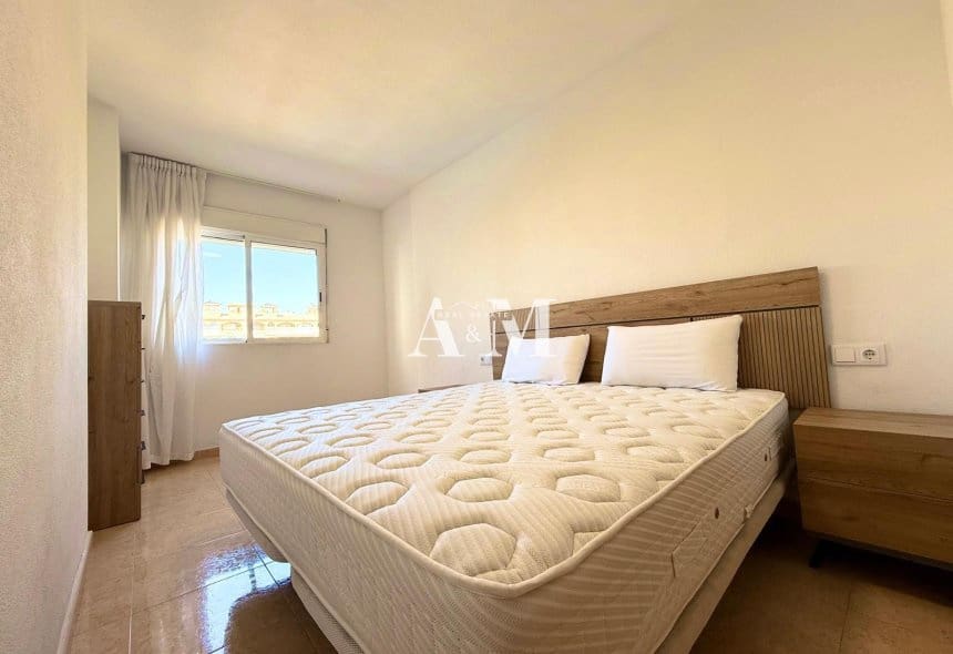 1 slaapkamer Appartement te huur in Almoradi met zwembad - € 600 (Ref: 10095383)