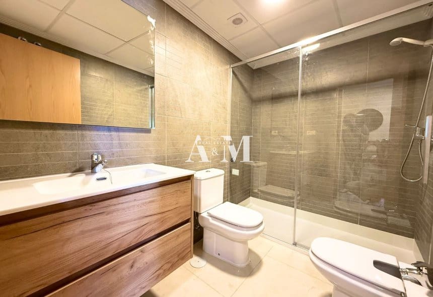 1 Zimmer Apartment zu vermieten in Almoradi mit Pool - 800 € (Ref: 10095388)
